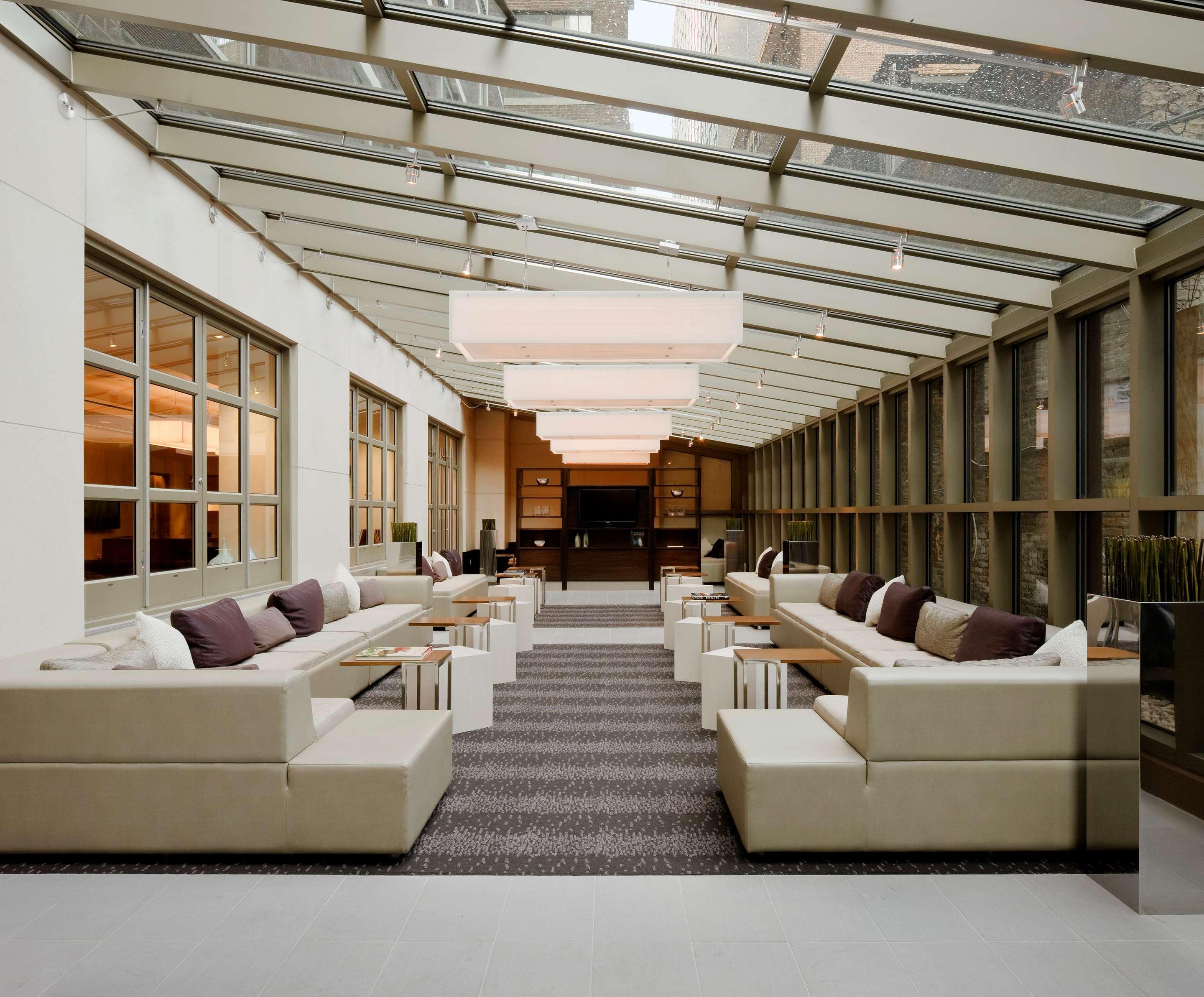 Element Times Square West Hotel Ню Йорк Екстериор снимка