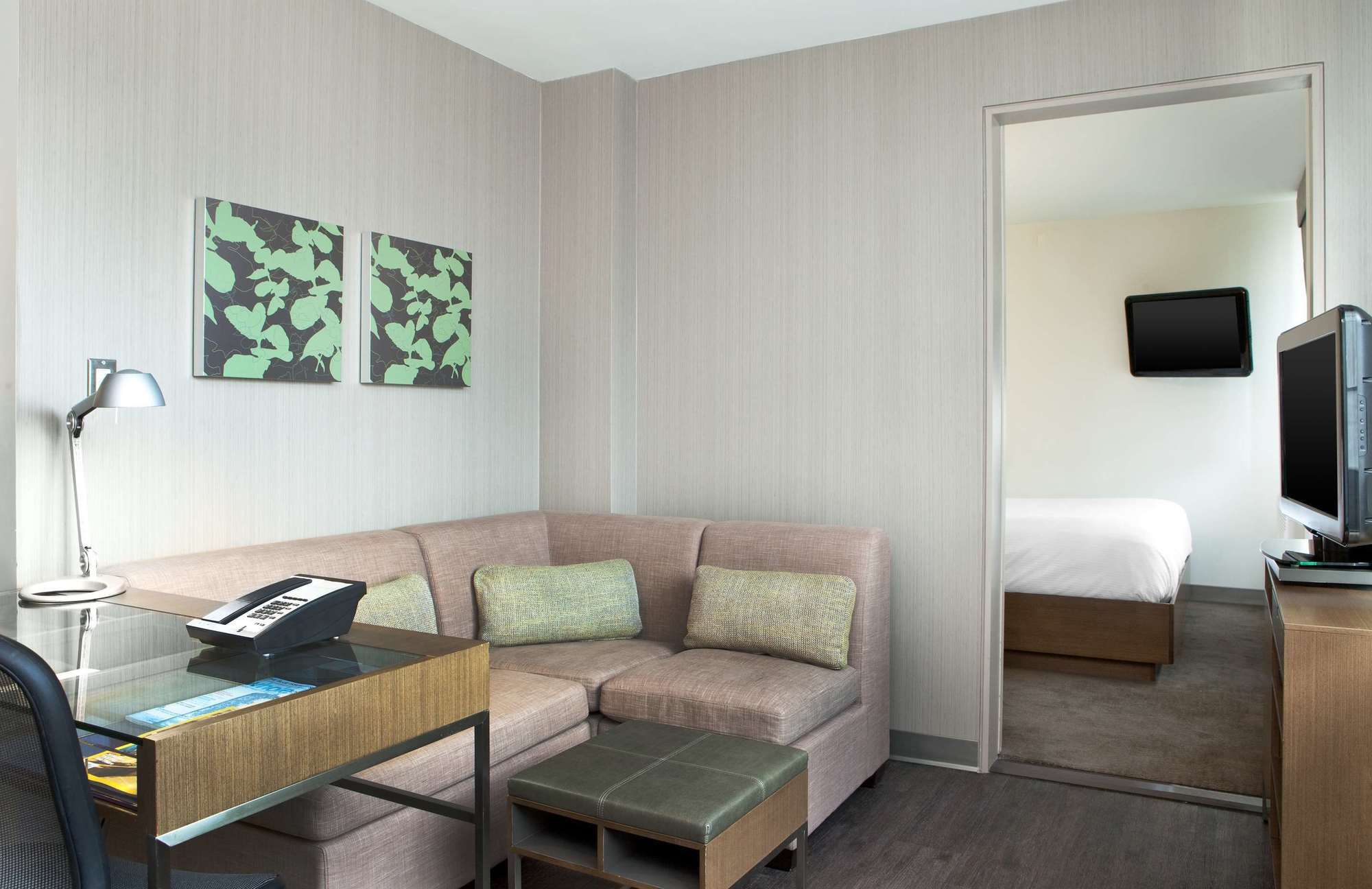 Element Times Square West Hotel Ню Йорк Екстериор снимка